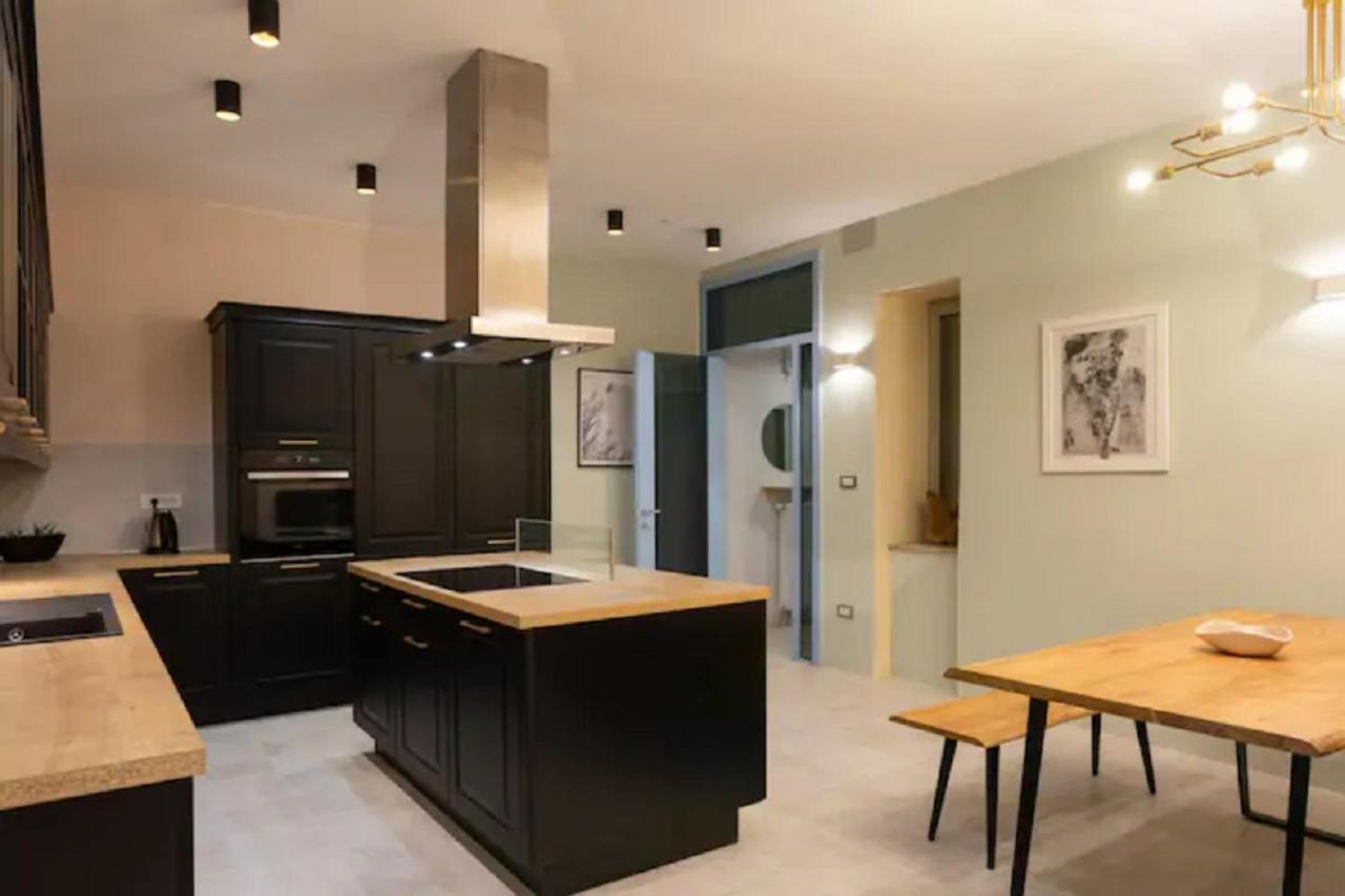 Apartment A.B.S. Secret Oasis ซาเกร็บ ภายนอก รูปภาพ