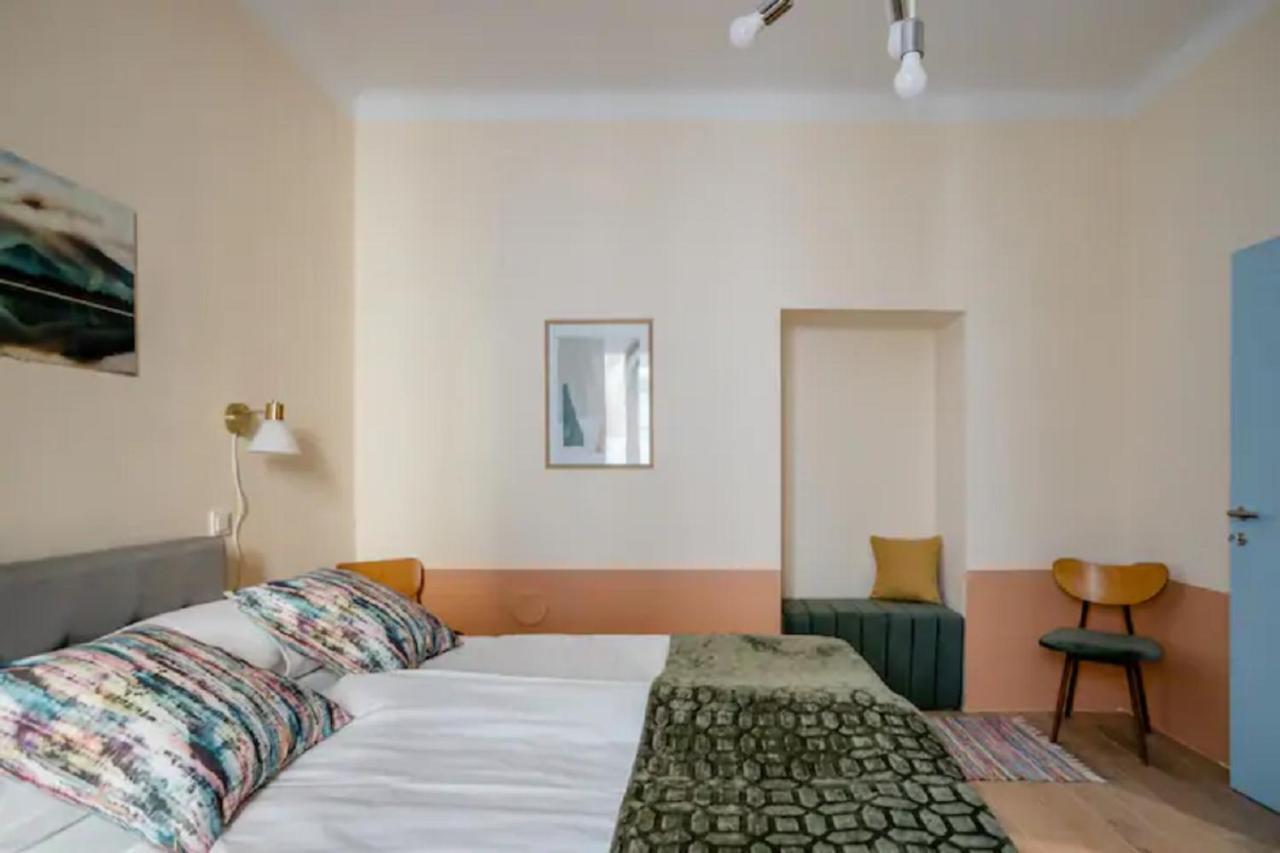 Apartment A.B.S. Secret Oasis ซาเกร็บ ภายนอก รูปภาพ
